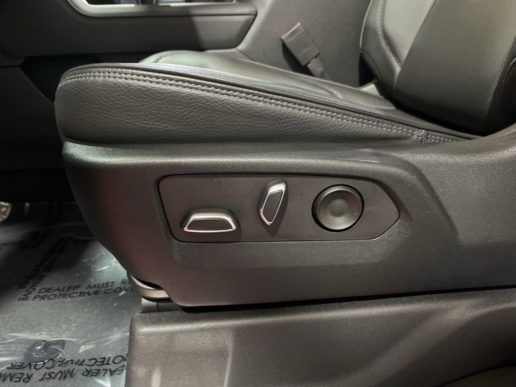 Used 2022 GMC Sierra 1500 Denali w/ Denali Reserve Package image 23