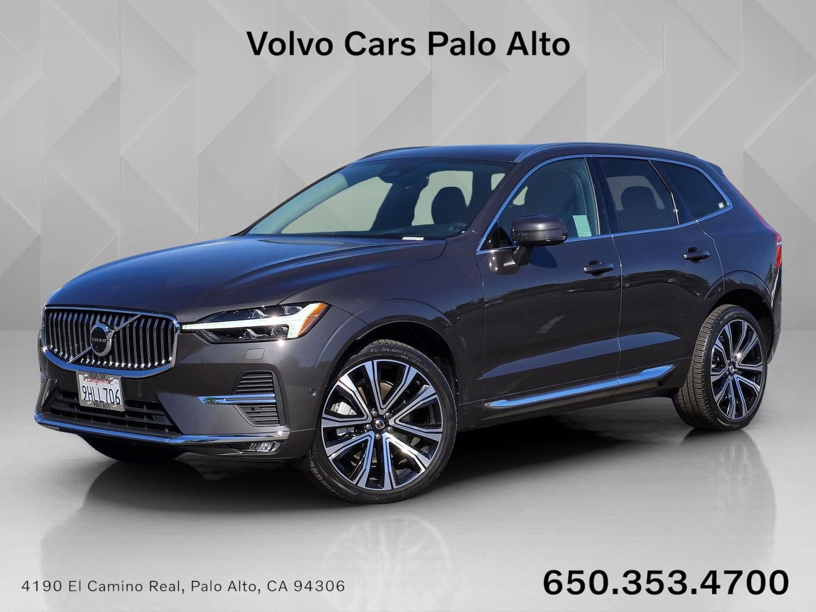 Certified 2023 Volvo XC60 B6 Ultimate w/ Protection Package Premier AWD/4WD image 1