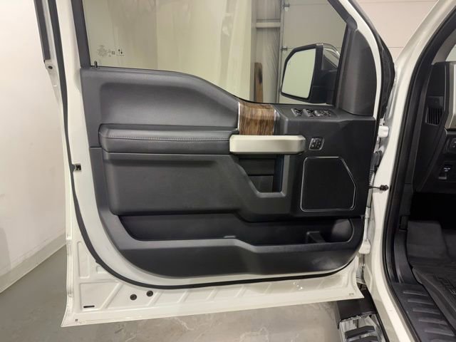 Used 2020 Ford F150 Lariat w/ Equipment Group 502A Luxury image 9