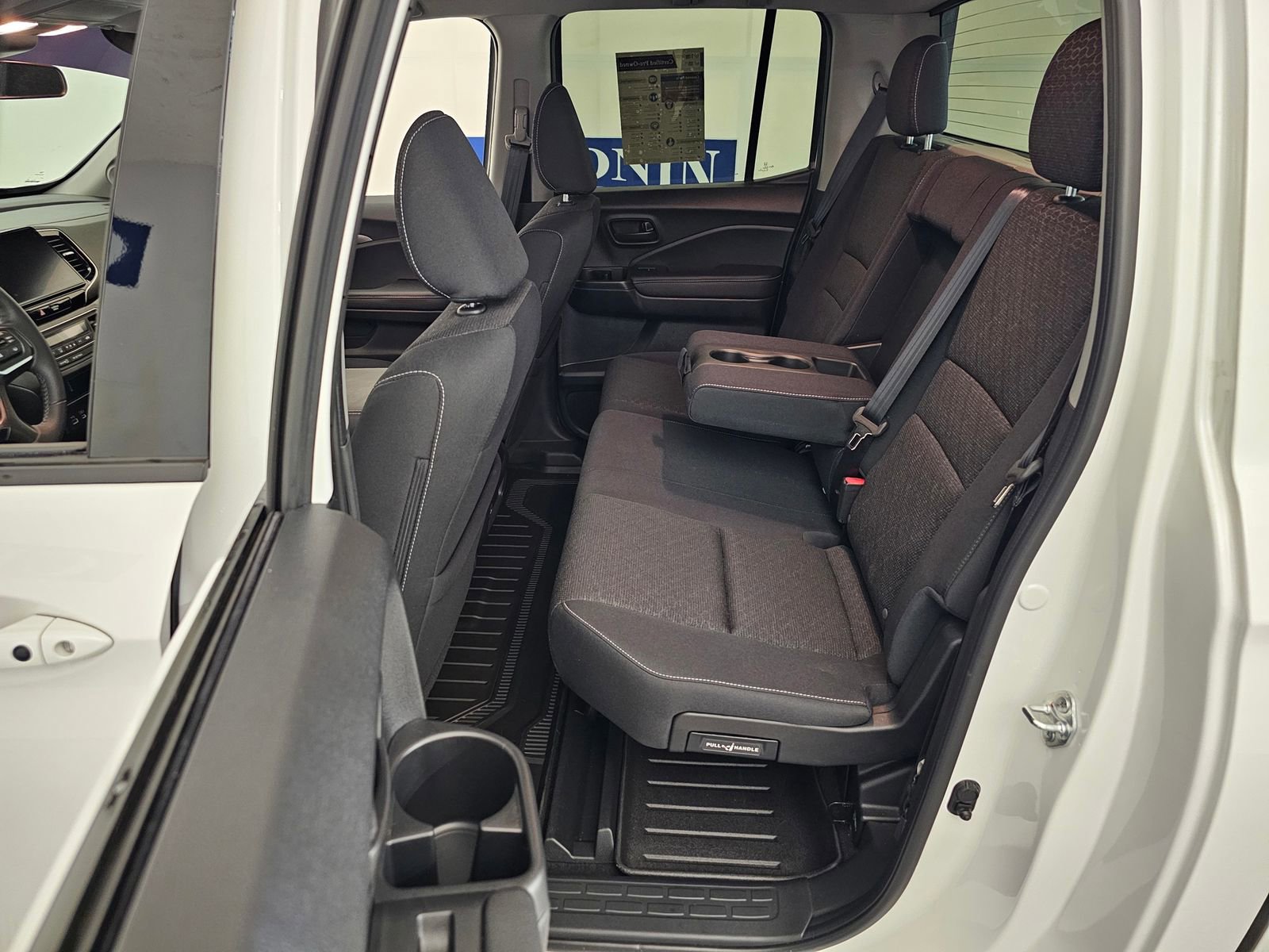 Used 2025 Honda Ridgeline Sport image 33