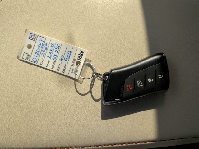 Used 2024 Lexus NX 250 FWD w/ Towing Package (2000 Lbs) image 34