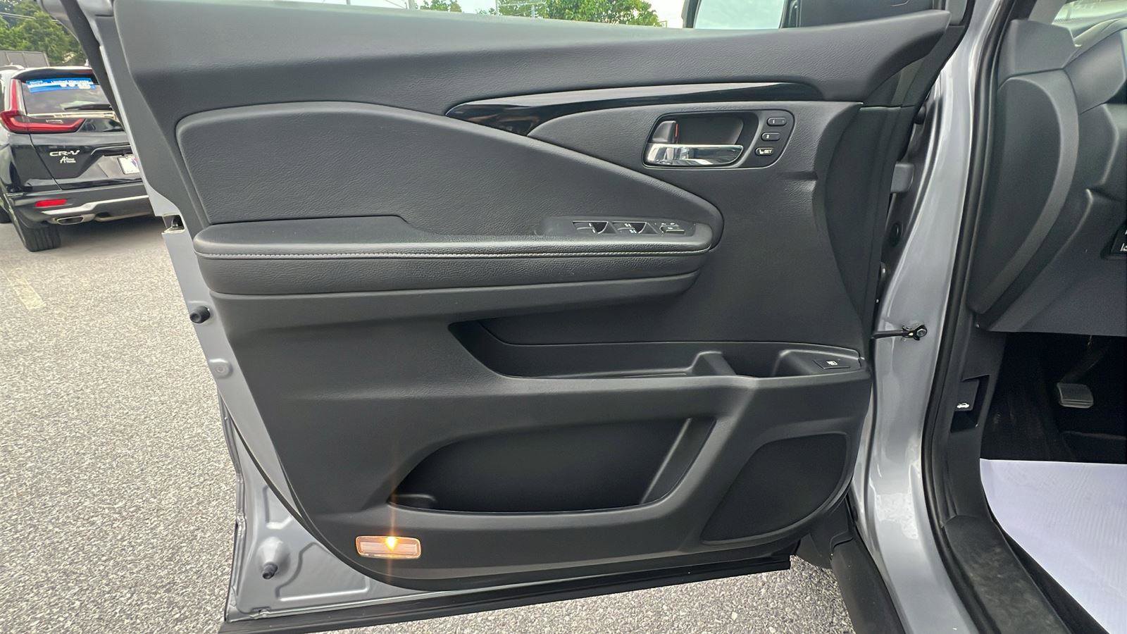 Used 2020 Honda Ridgeline RTL-E image 21
