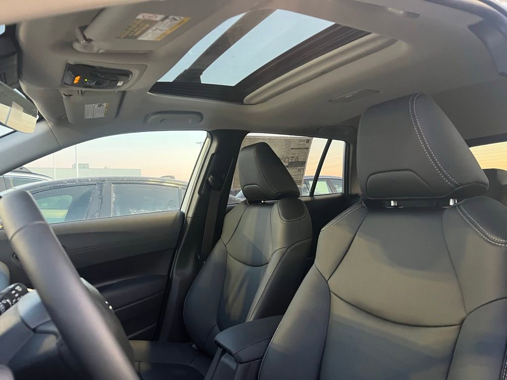 Certified 2026 Toyota Corolla Cross XLE w/ Convenience Package image 19