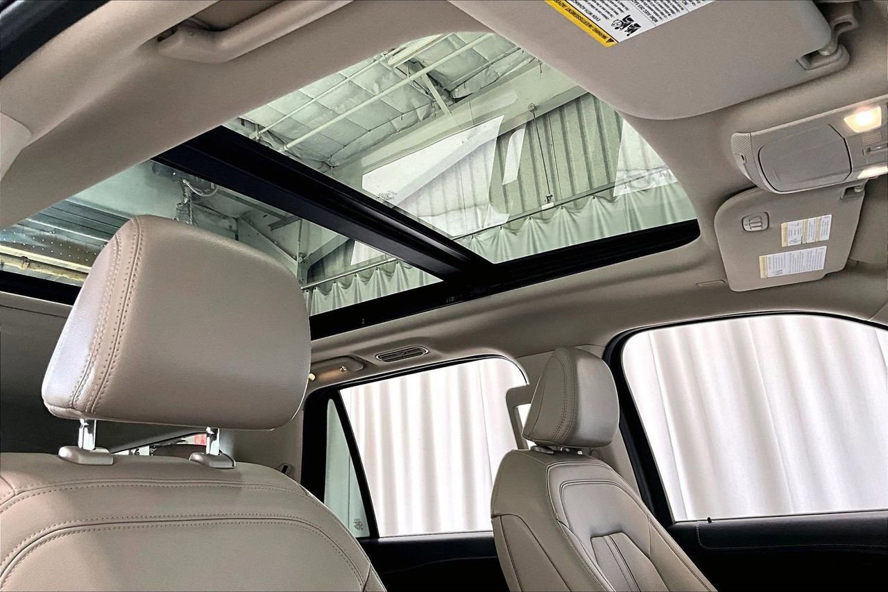 Used 2024 Ford Expedition Limited image 27