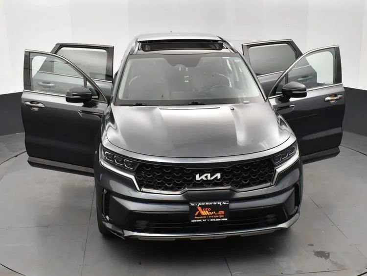 Used 2022 Kia Sorento SX AWD/4WD image 10