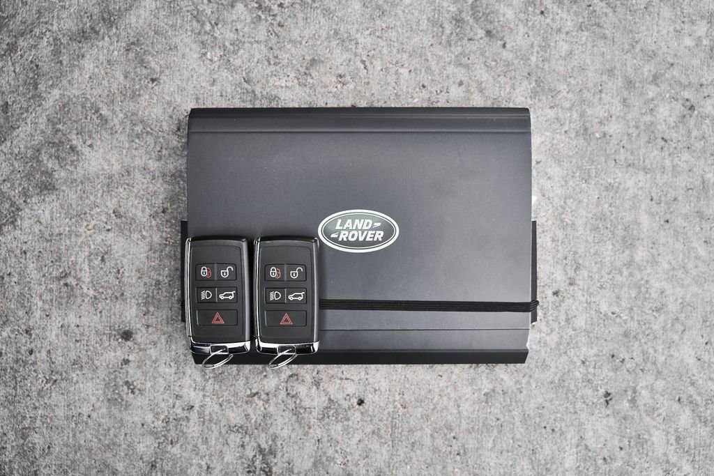 Used 2025 Land Rover Range Rover Long Wheelbase SE image 84