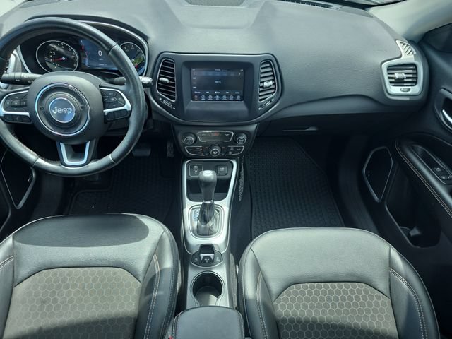 Used 2021 Jeep Compass Latitude w/ Sun and Sound Group FWD image 14