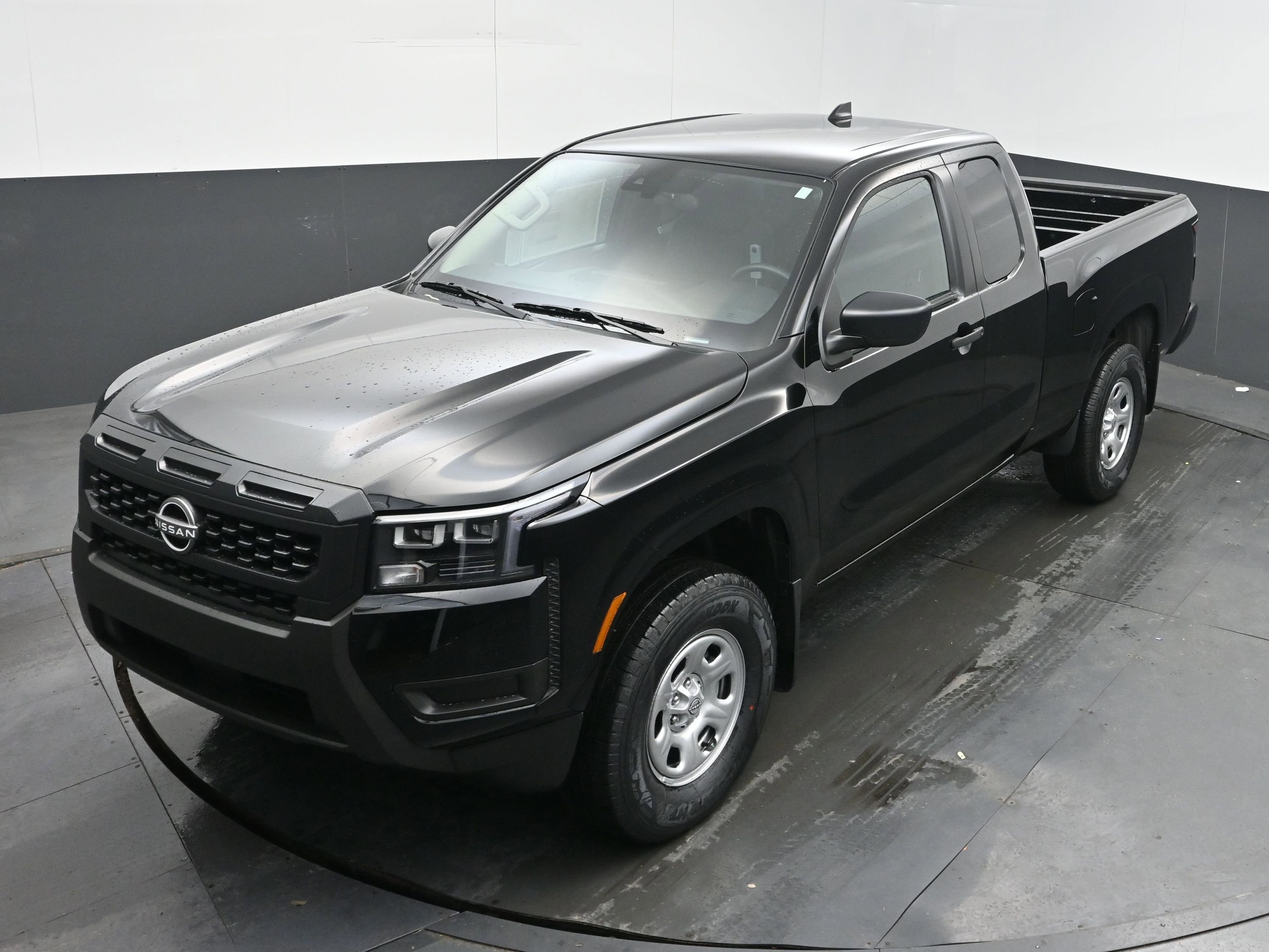 New 2026 Nissan Frontier S image 33