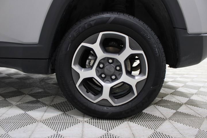 Used 2022 Jeep Compass Trailhawk image 46