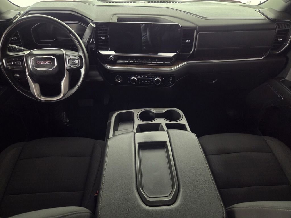 Used 2023 GMC Sierra 1500 Elevation image 28