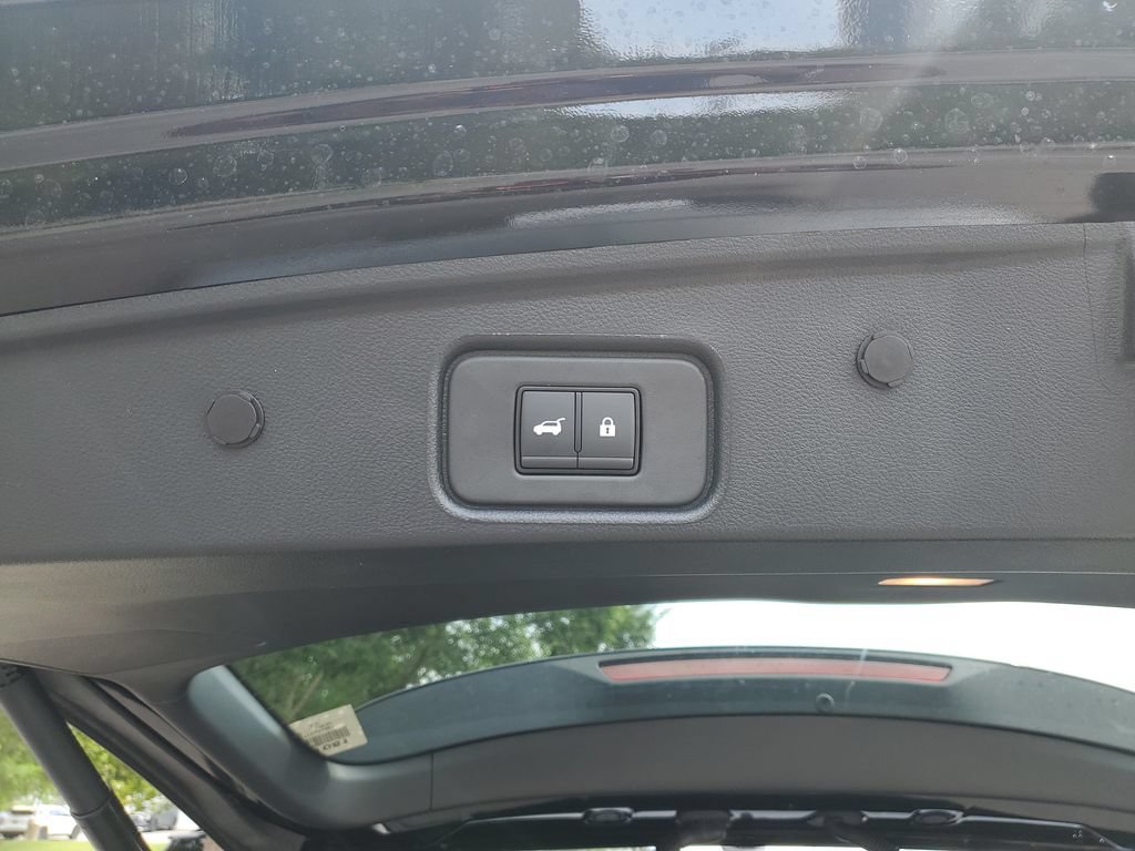 New 2026 Nissan Pathfinder Platinum w/ Lighting Package AWD/4WD image 8