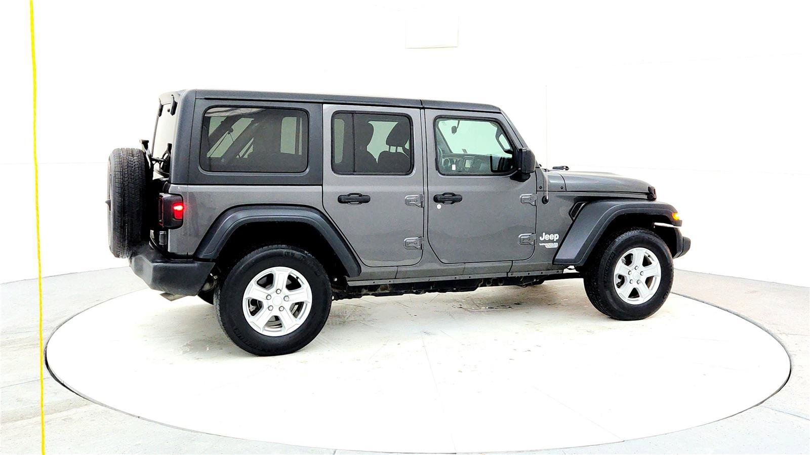 Used 2018 Jeep Wrangler Unlimited Sport S image 6