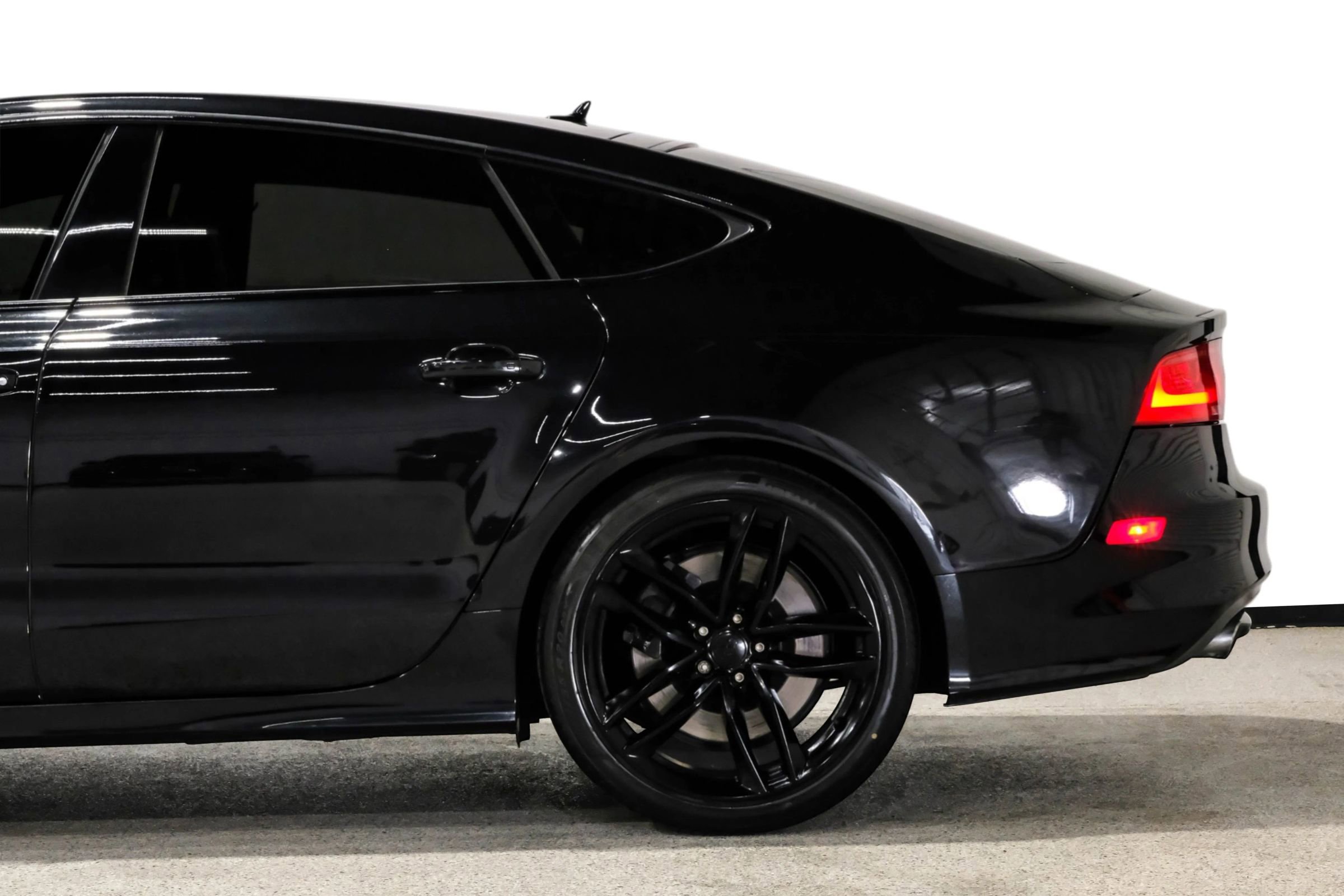 Used 2015 Audi S7 Prestige w/ Black Optic Package image 11