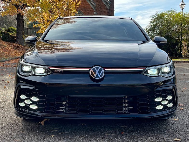 Used 2022 Volkswagen GTI SE w/ SE Leather Package image 28