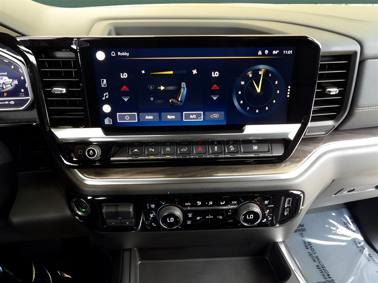 Used 2022 Chevrolet Silverado 1500 LTZ image 23