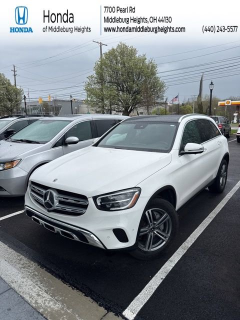 Used 2021 Mercedes-Benz GLC 300 4MATIC image 1