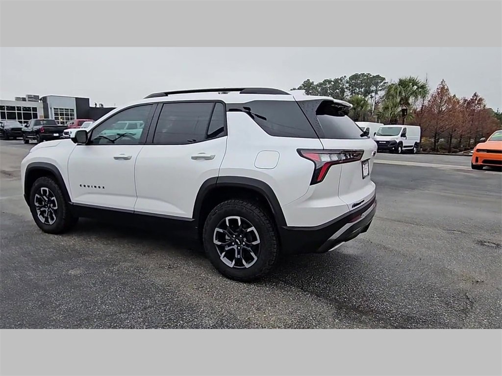 Used 2025 Chevrolet Equinox ACTIV w/ Safety and Technology Package image 30