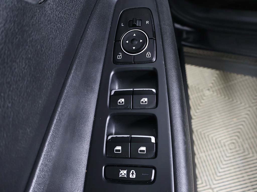 Used 2020 Hyundai Santa Fe SEL AWD/4WD image 34