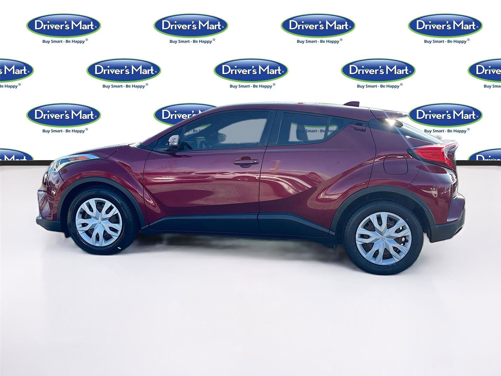Used 2019 Toyota C-HR LE image 5