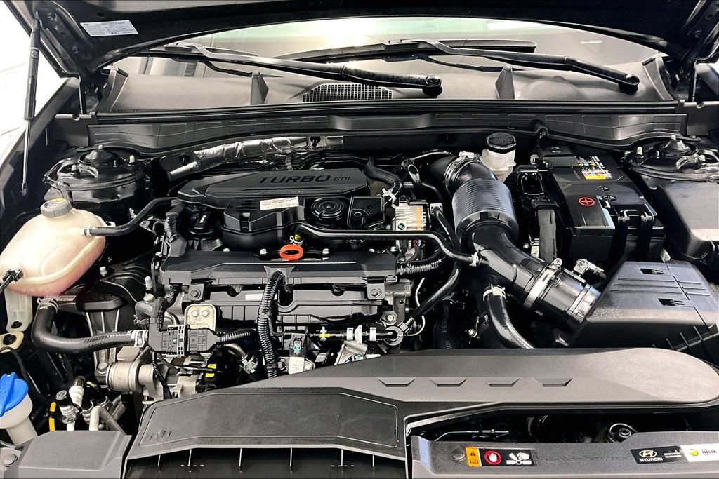 Used 2023 Hyundai Sonata Limited FWD image 9