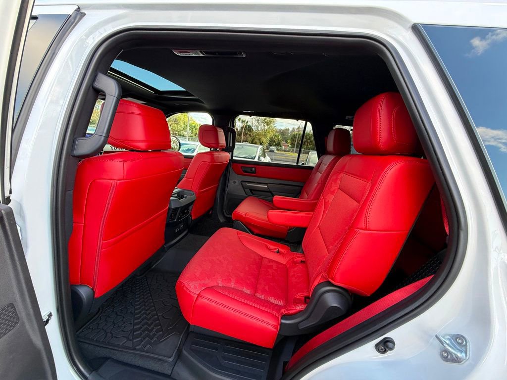 Used 2025 Toyota Sequoia TRD Pro AWD/4WD image 26