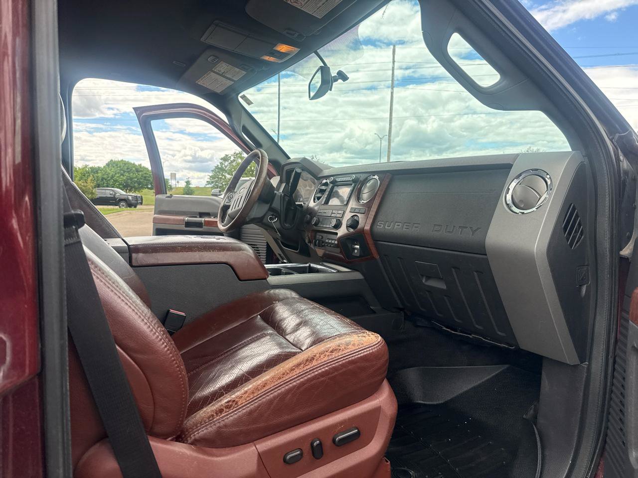 Used 2012 Ford F350 King Ranch w/ King Ranch w/Chrome Pkg AWD/4WD image 23