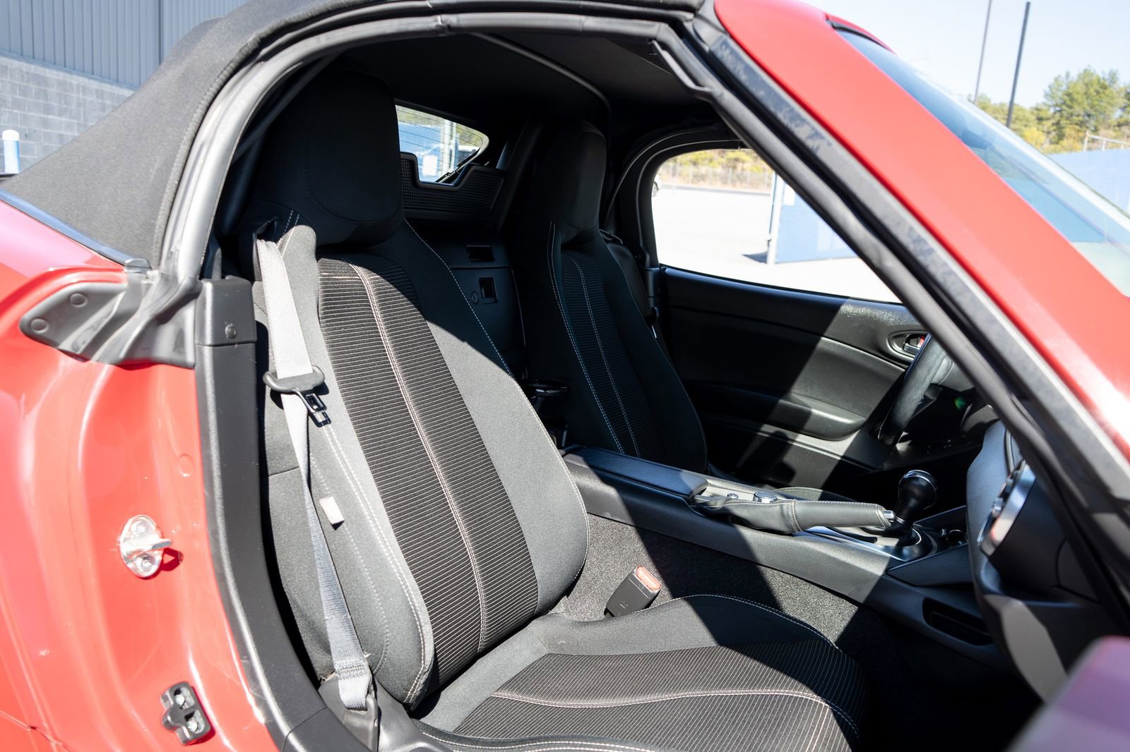 Used 2018 FIAT 124 Spider Classica w/ Technology Group image 18