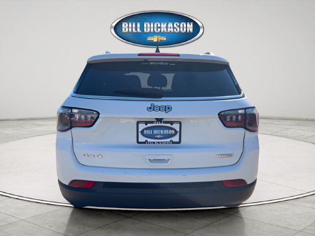 Used 2024 Jeep Compass Latitude AWD/4WD image 6