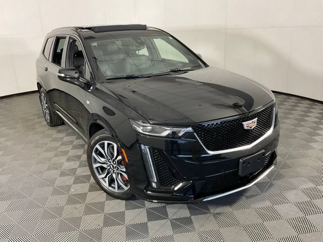 Used 2024 Cadillac XT6 Sport w/ Technology Package AWD/4WD image 40