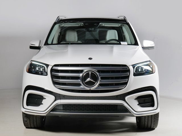 Used 2024 Mercedes-Benz GLS 580 4MATIC image 8