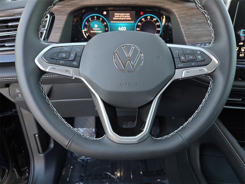 Used 2025 Volkswagen Atlas SEL image 24