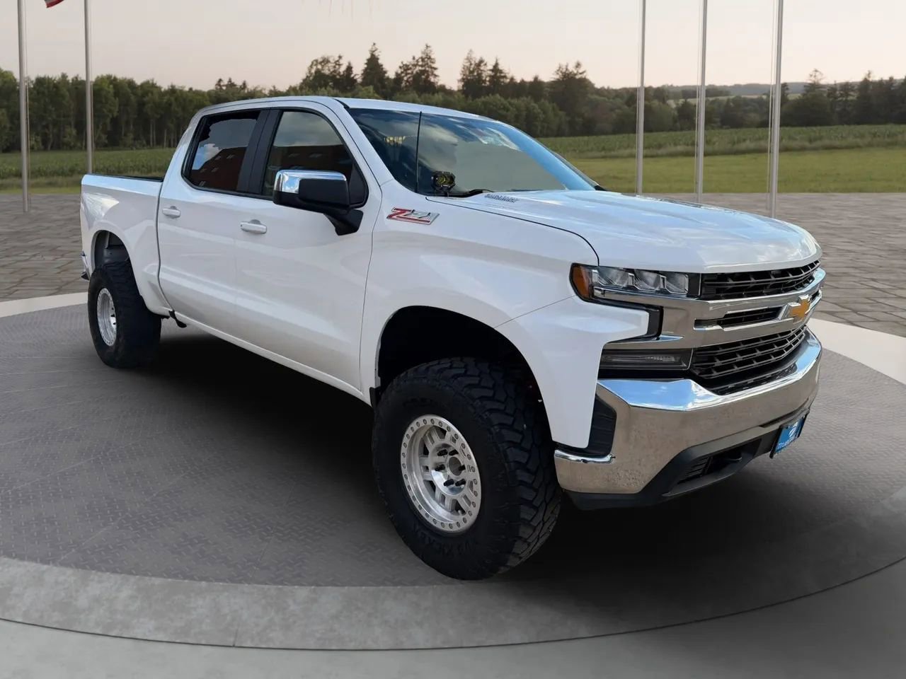 Used 2020 Chevrolet Silverado 1500 LT w/ All-Star Edition image 6