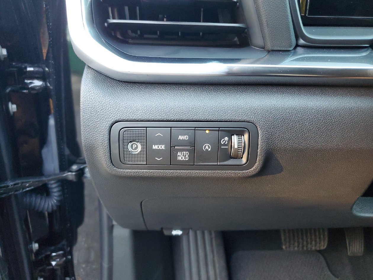 Used 2027 GMC Terrain Denali AWD/4WD image 28