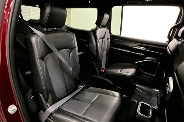 Used 2024 Jeep Wagoneer Series II image 22