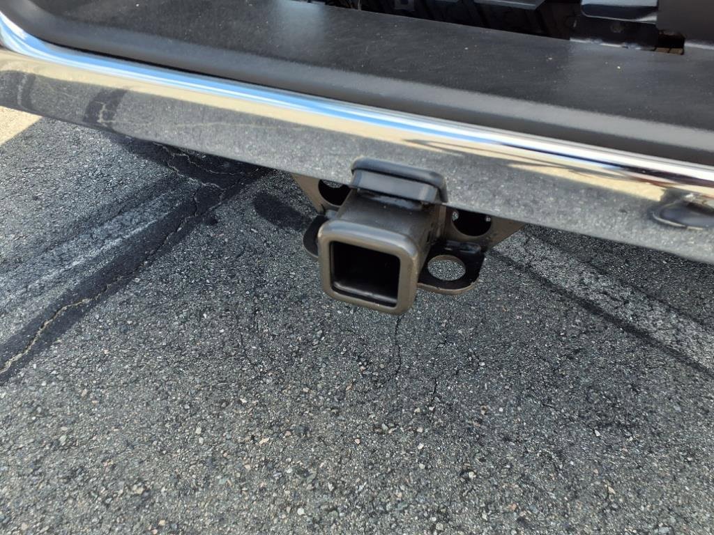 Used 2025 Chevrolet Silverado 1500 LT image 7