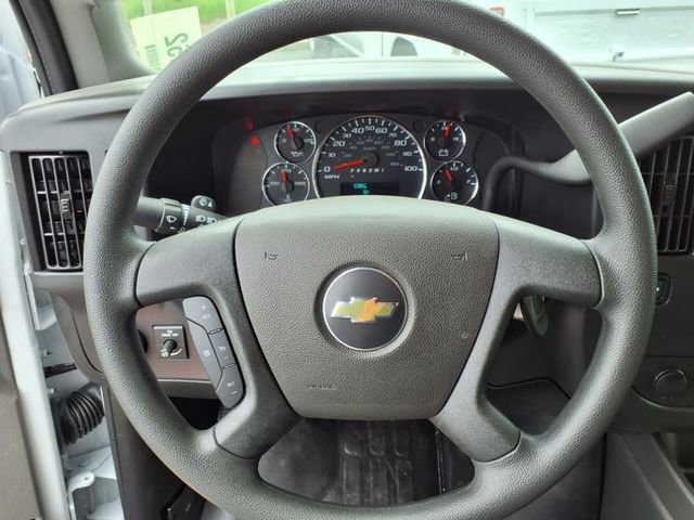 New 2025 Chevrolet Express 2500 w/ Driver Convenience Package image 17