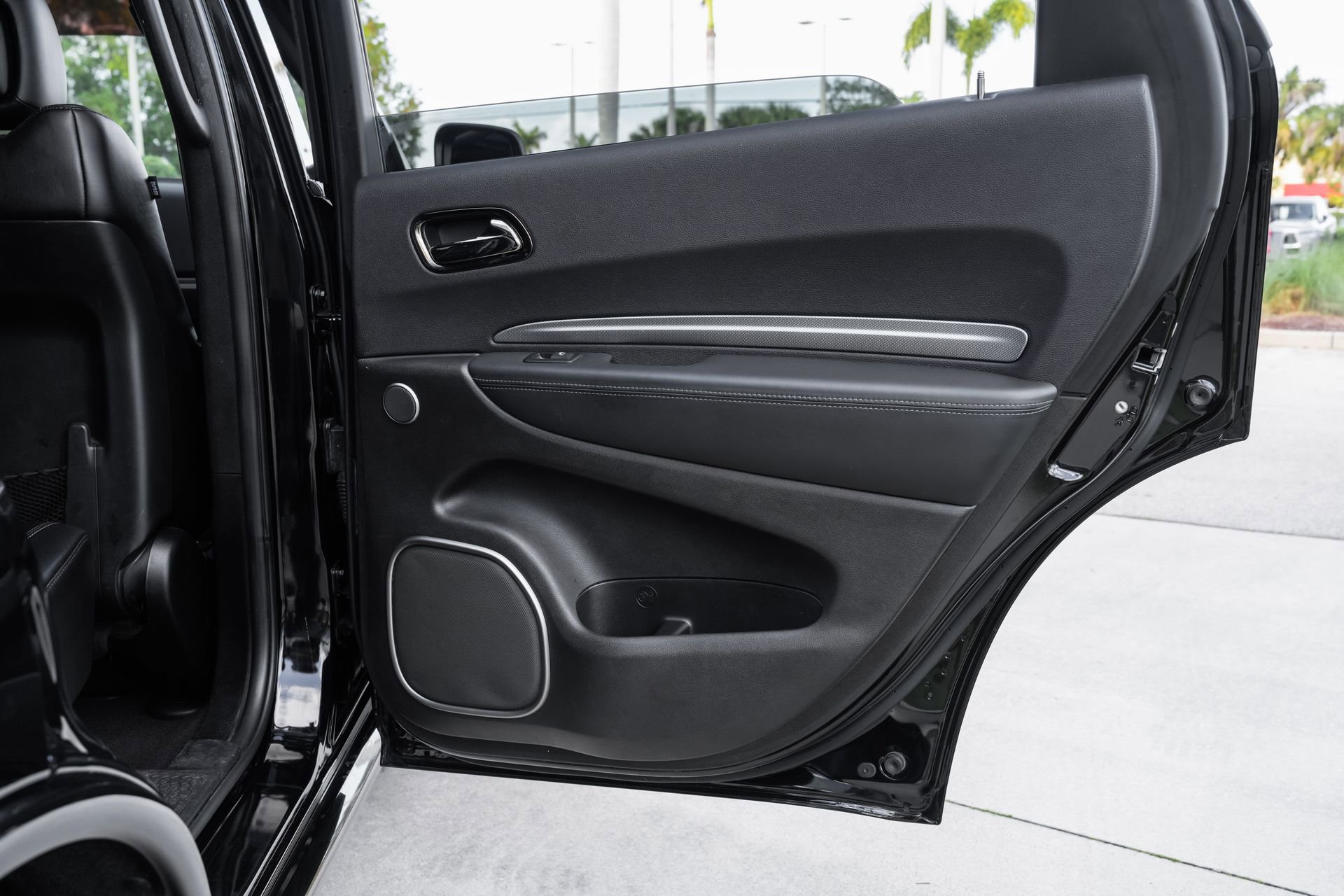 Used 2019 Dodge Durango R/T w/ Technology Group image 36