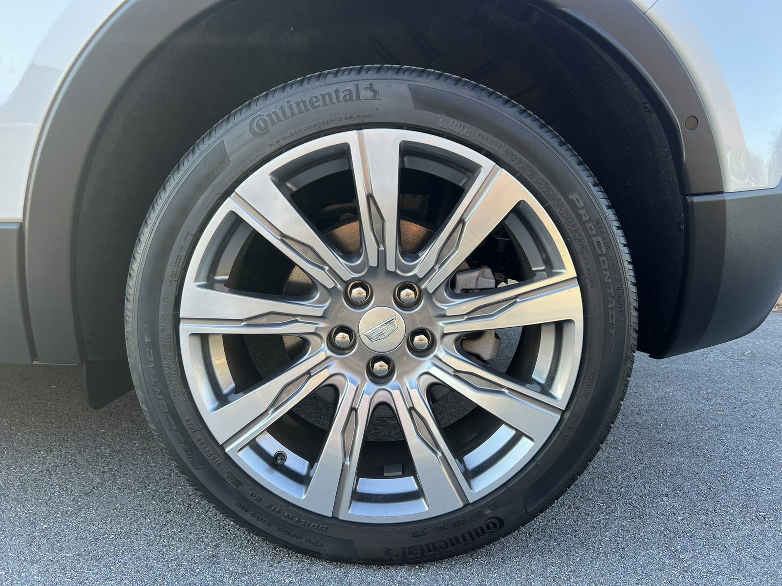 Used 2019 Cadillac XT4 Premium Luxury AWD/4WD image 94