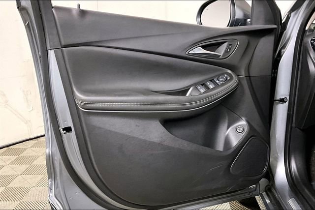 Used 2023 Buick Encore GX Select w/ Sport Touring Package image 22