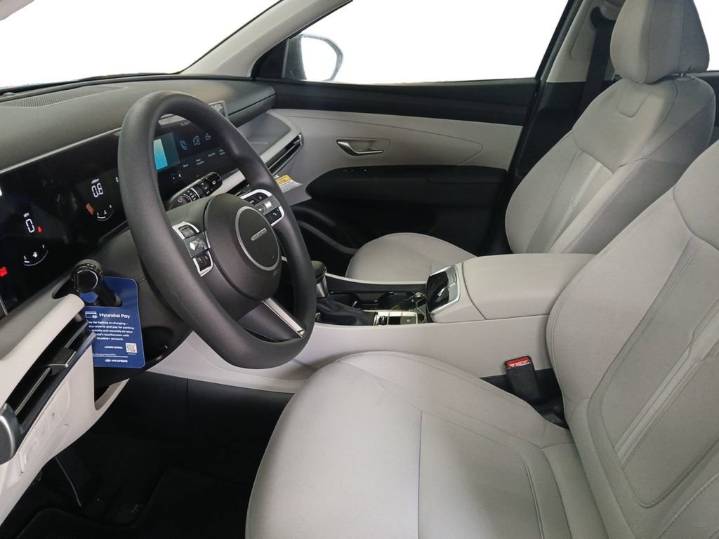 New 2026 Hyundai Tucson SEL FWD image 9