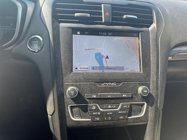 Used 2019 Ford Fusion SE w/ Equipment Group 151A FWD image 10