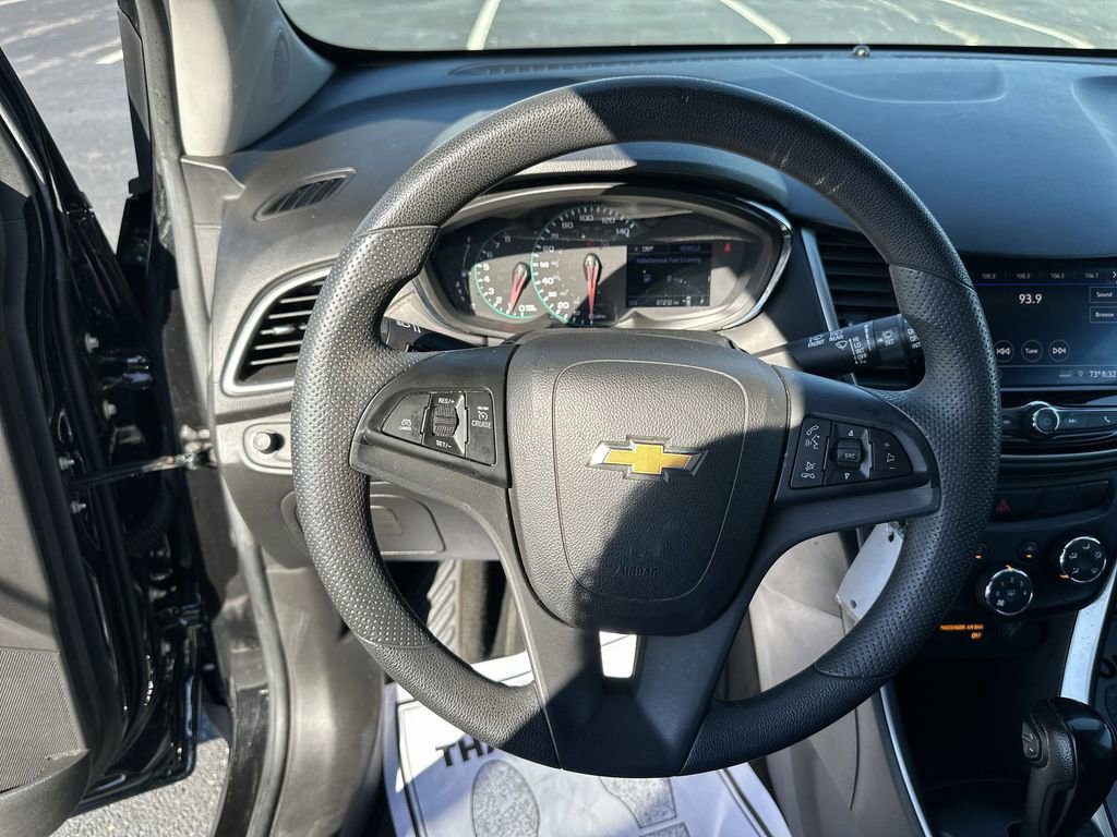 Used 2020 Chevrolet Trax LS w/ Tint and Cruise Package FWD image 20
