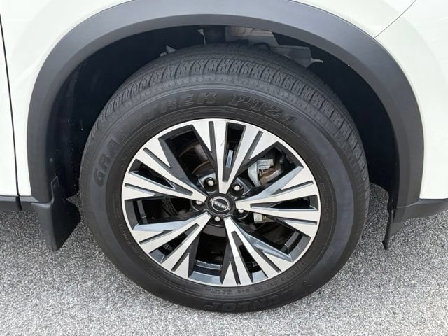Used 2023 Nissan Rogue SV AWD/4WD image 10