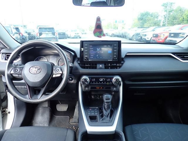 Used 2020 Toyota RAV4 XLE w/ Convenience Package AWD/4WD image 13
