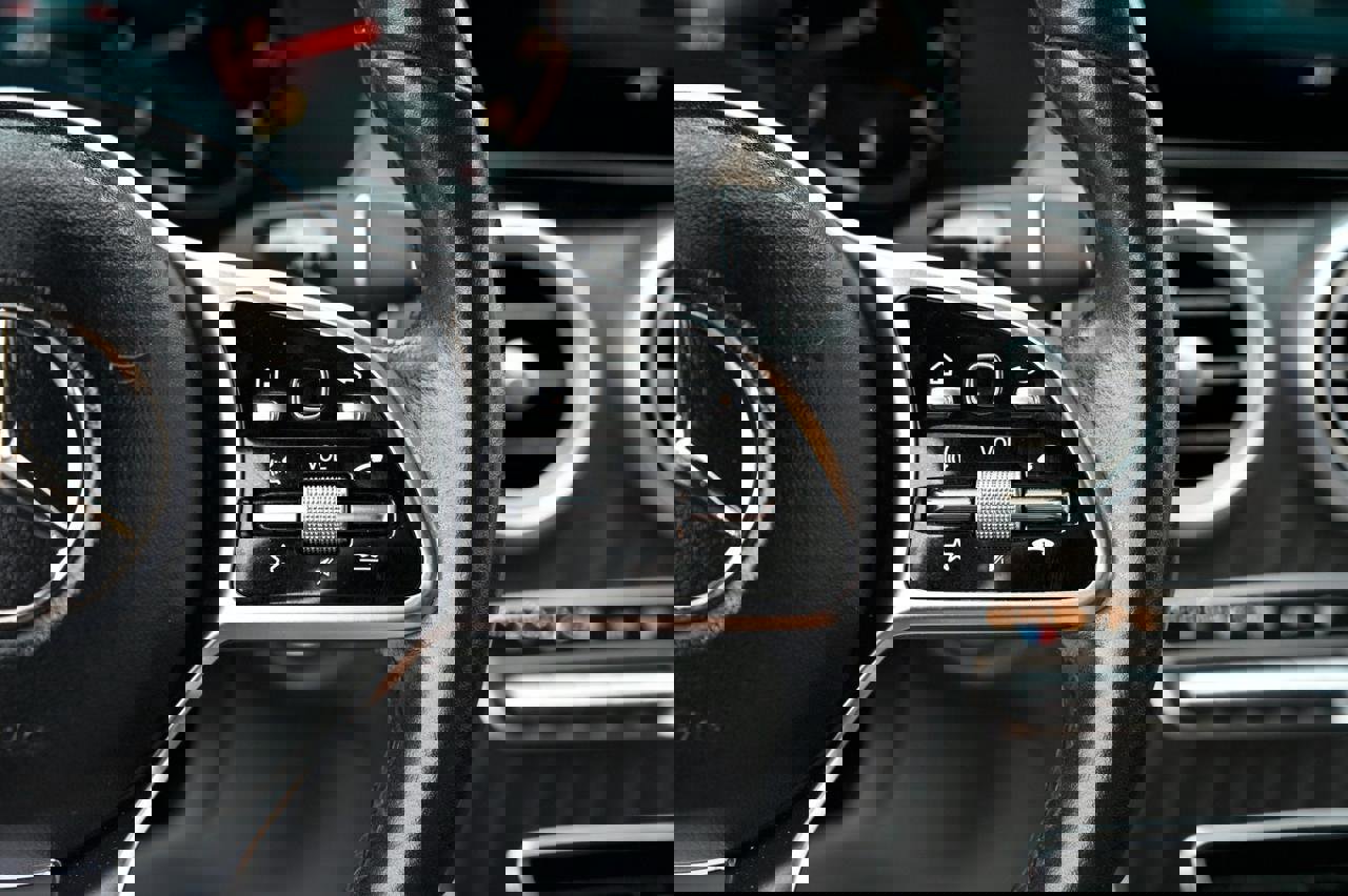 Used 2021 Mercedes-Benz C 300 Sedan image 21