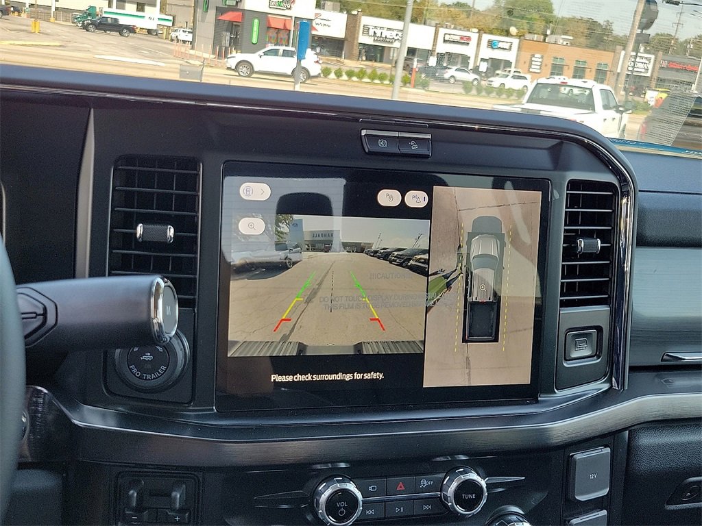 New 2026 Ford F250 Lariat image 16