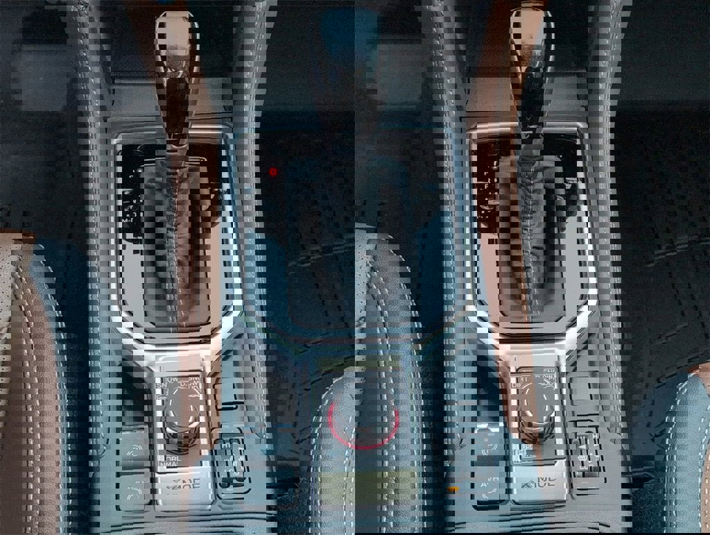 Used 2023 Subaru Forester Touring image 18