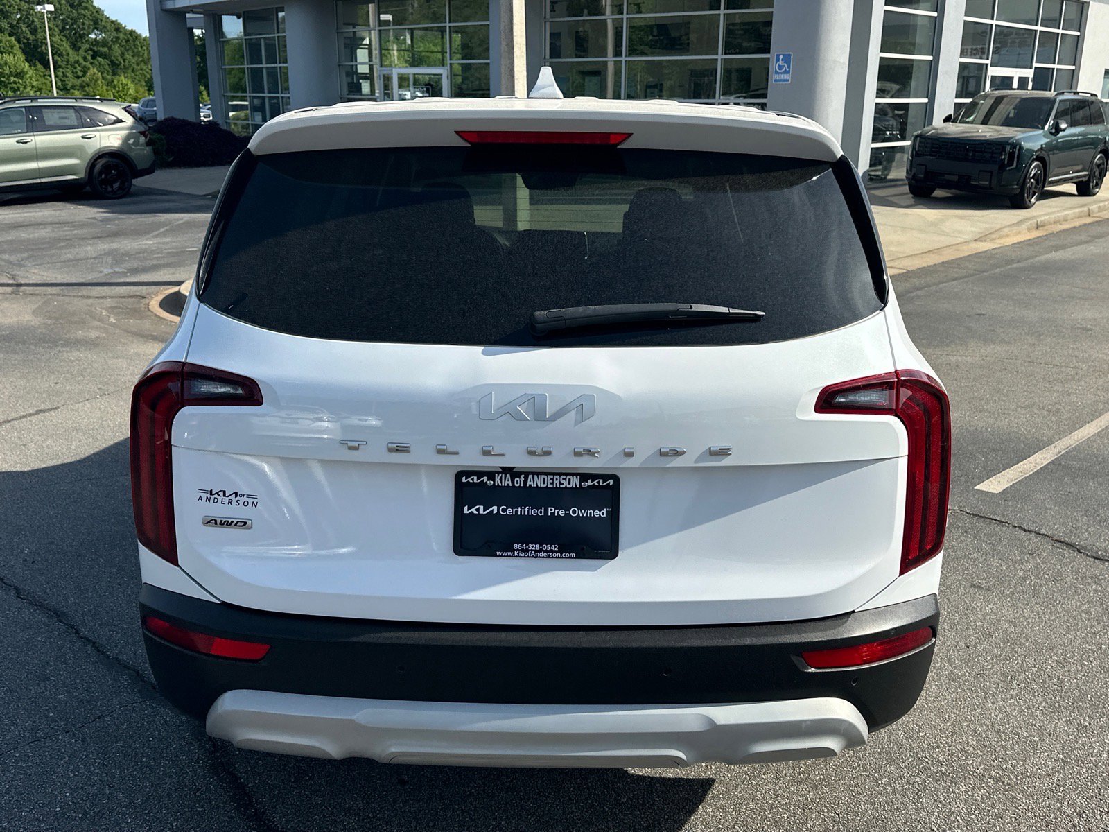 Certified 2022 Kia Telluride LX AWD/4WD image 4
