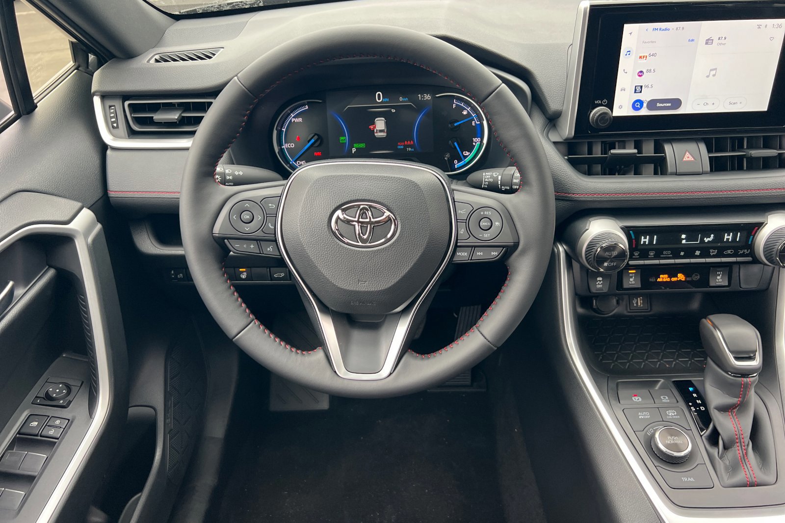 Certified 2025 Toyota RAV4 SE image 14