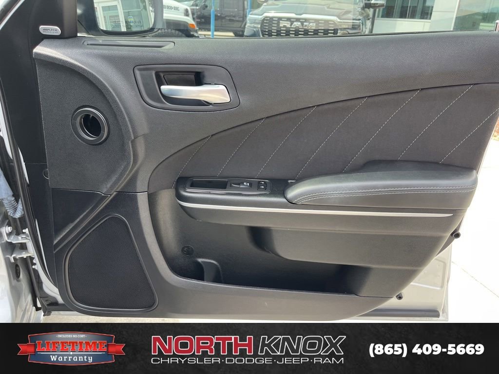 Used 2023 Dodge Charger SXT w/ Cold Weather Package RWD image 20